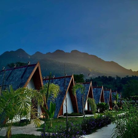 Vangvieng Angsavanh Resort Vang Vieng Dış mekan fotoğraf